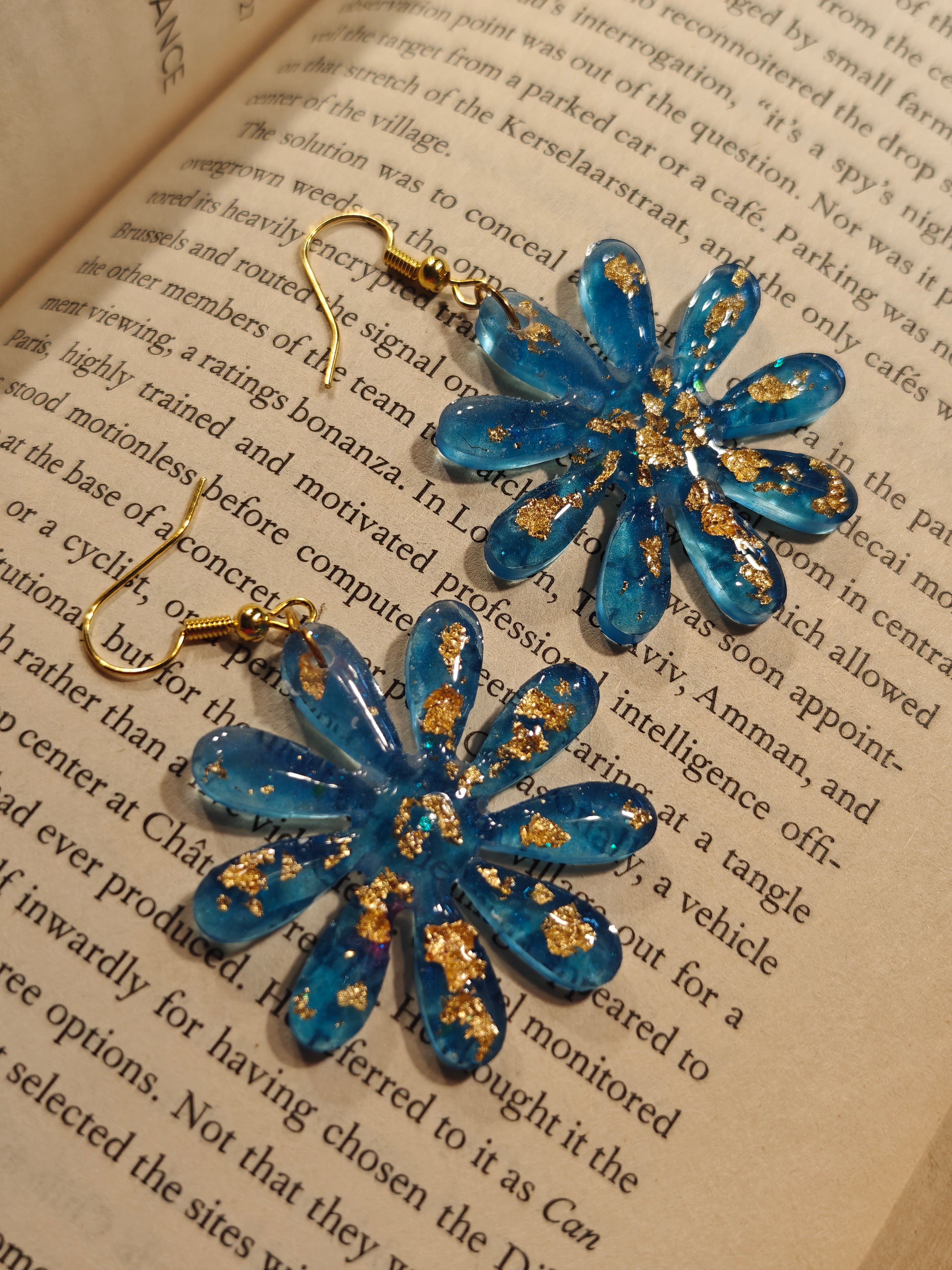 Blue Resin Flower Earrings with Gold Flakes