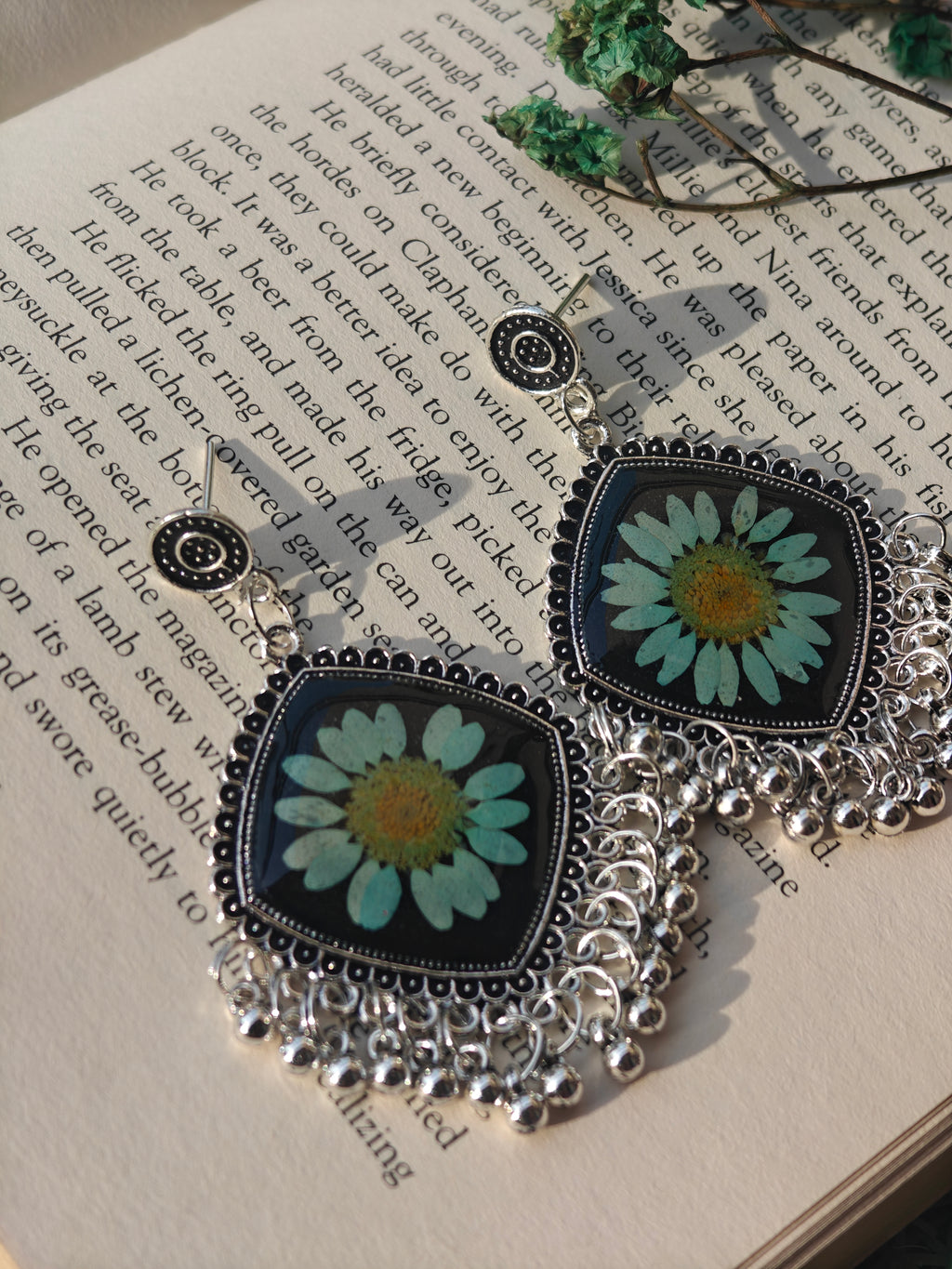 Resin Daisy Flower Jhumka Earrings – Handmade