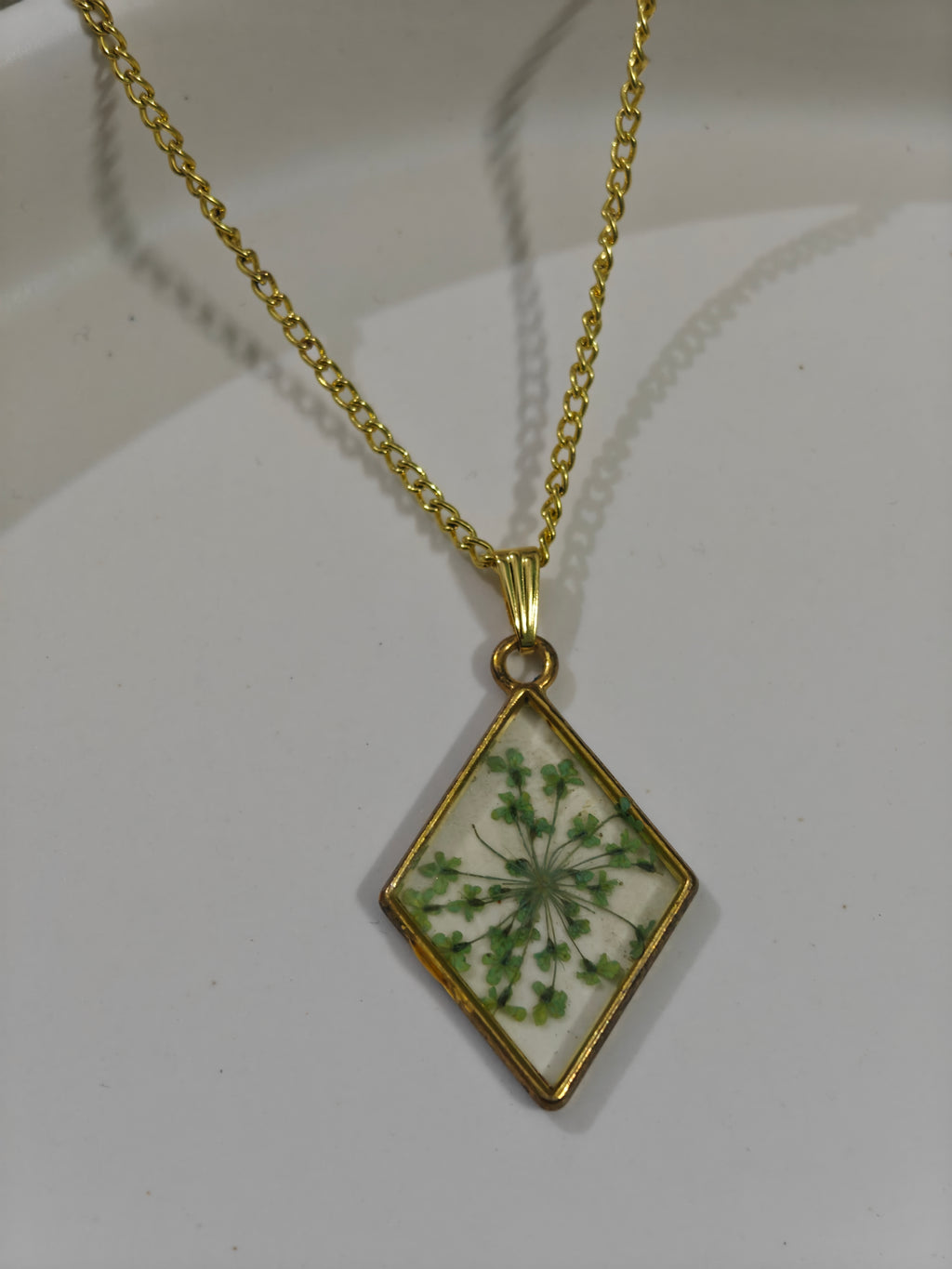 Real Flower Resin Pendant Necklace in Gold