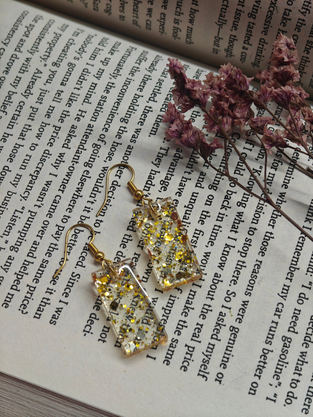 Gold Glitter Resin Earrings – Handmade Dangle Jewelry