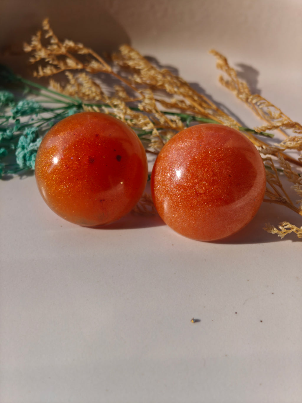 Orange Circle Resin Tops  🧡