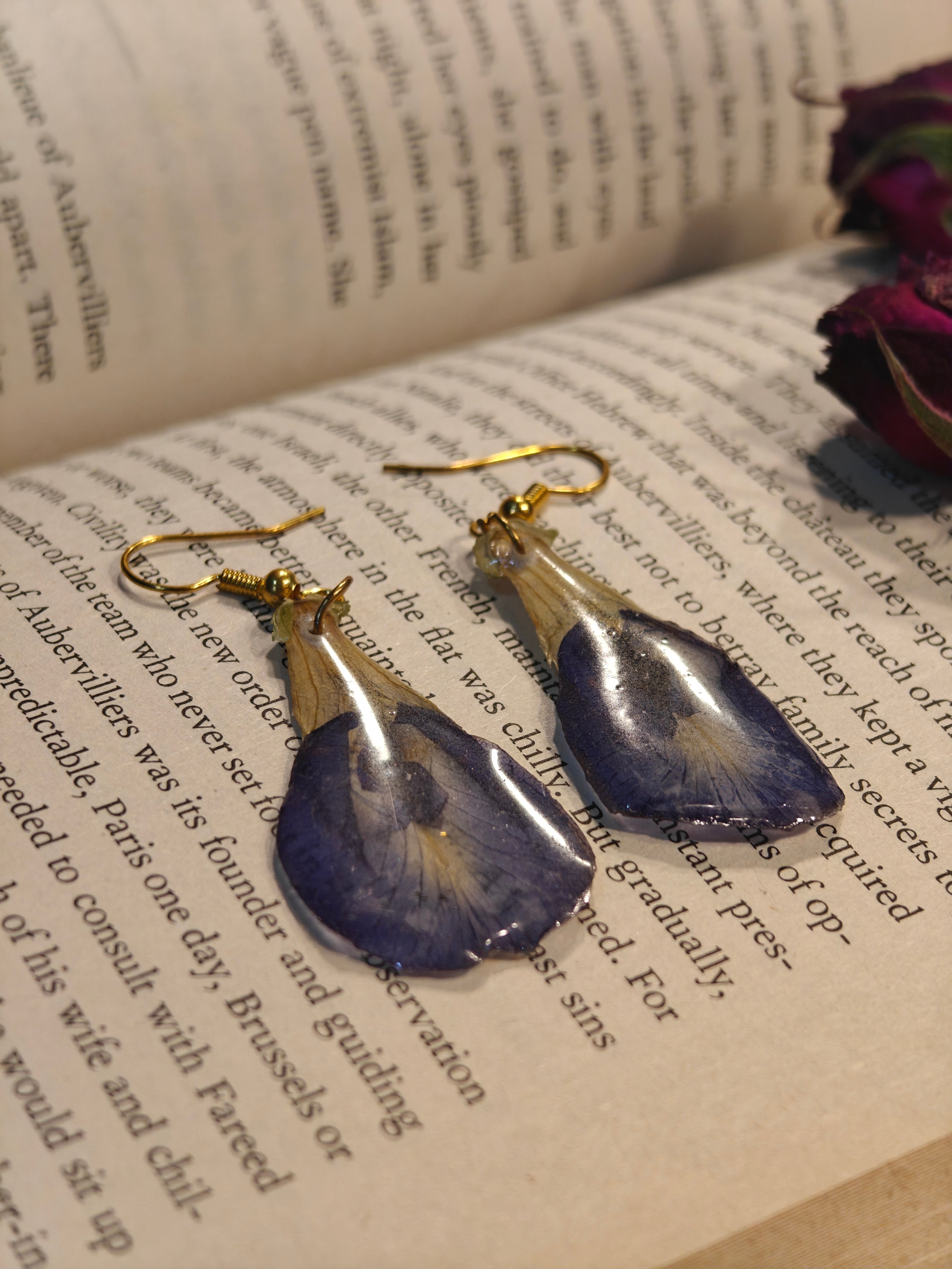 Blue Flower Resin Drop Earrings – Handmade
